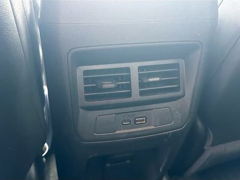 Used 2023 GMC Canyon Elevation w/ Elevation Premium Package AWD/4WD image 19
