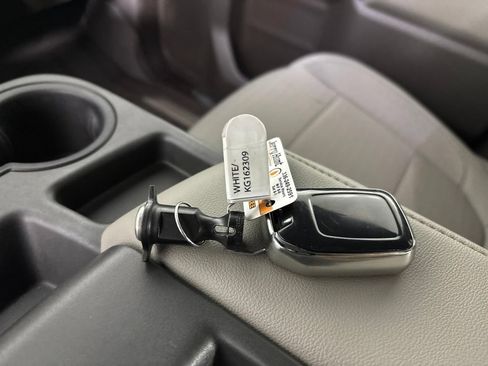 Used 2019 Chevrolet Silverado 1500 LT w/ All-Star Edition AWD/4WD image 20