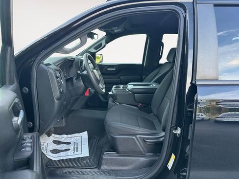Used 2021 Chevrolet Silverado 1500 Custom AWD/4WD image 9