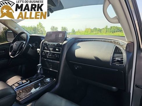 Used 2023 Nissan Armada Platinum w/ Captain's Chairs Package RWD image 28