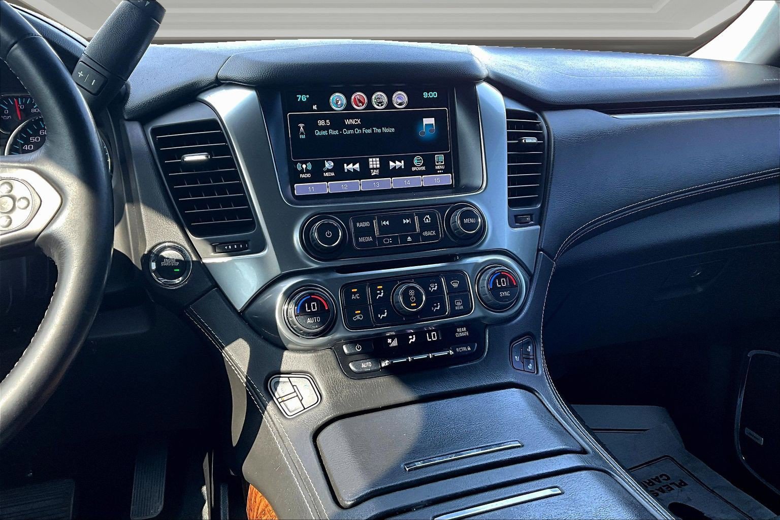 Used 2020 Chevrolet Tahoe Premier AWD/4WD image 9