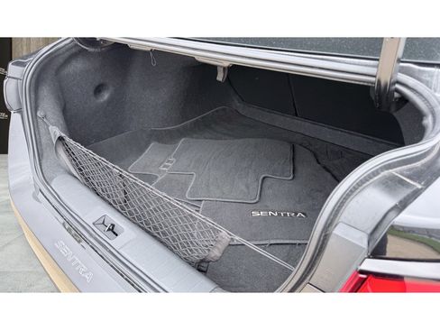 Used 2025 Nissan Sentra SV w/ Trunk Package FWD image 10