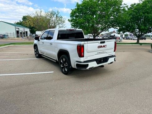 Used 2022 GMC Sierra 1500 Denali w/ Denali Reserve Package AWD/4WD image 3