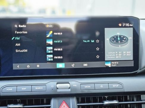 Used 2025 Kia K4 FWD image 23