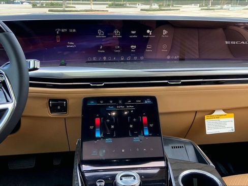 New 2025 Cadillac Escalade IQ Luxury 2 image 8