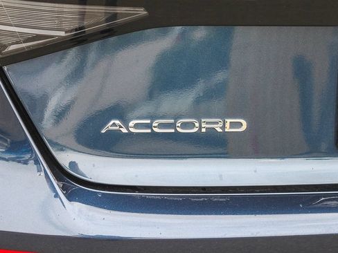 Used 2024 Honda Accord EX image 12