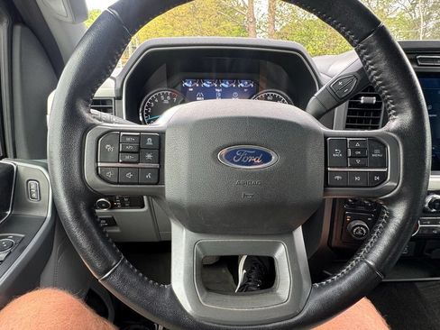 Used 2022 Ford F150 XLT w/ Equipment Group 302A High AWD/4WD image 13
