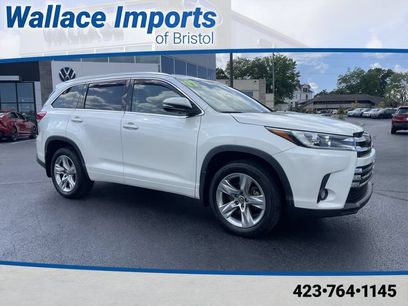 Used 2017 Toyota Highlander Limited