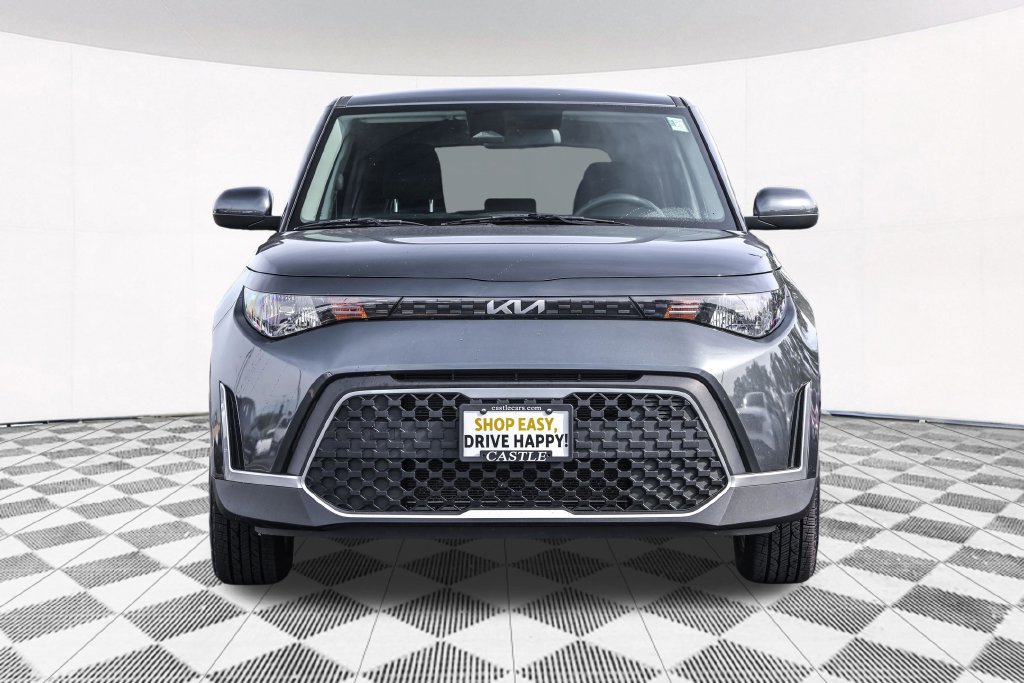 Used 2024 Kia Soul LX w/ Option Group 015 FWD image 8