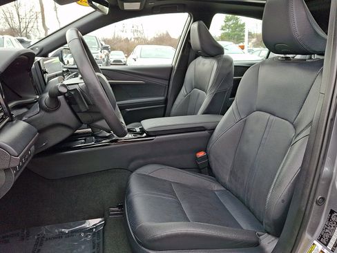 Certified 2025 Toyota Camry XSE w/ Premium Plus Package image 13