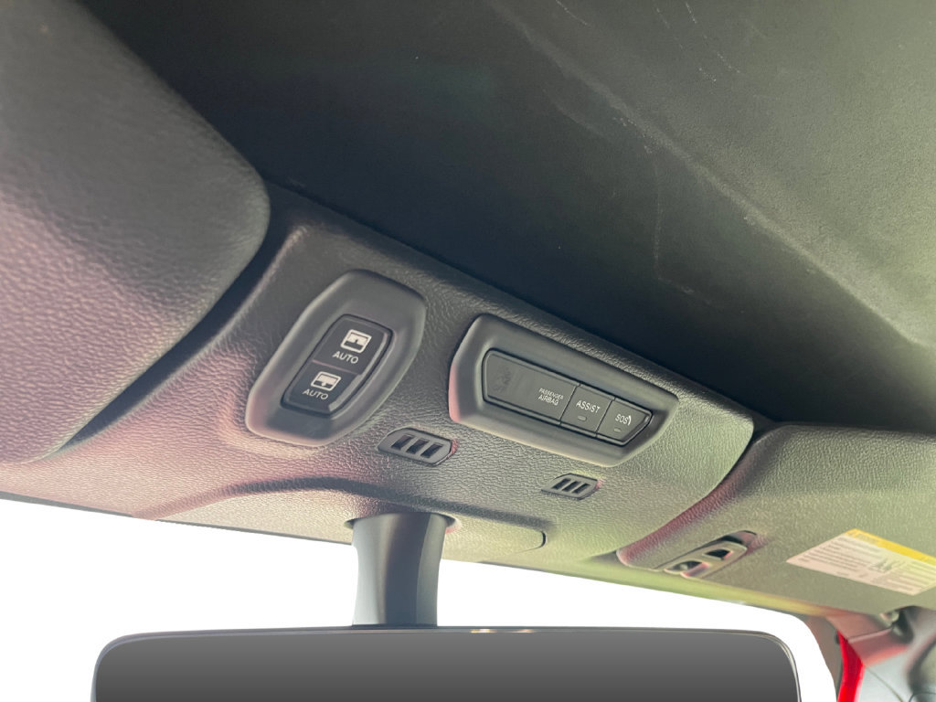 Used 2022 Jeep Wrangler Unlimited Sahara w/ Cold Weather Group AWD/4WD image 13