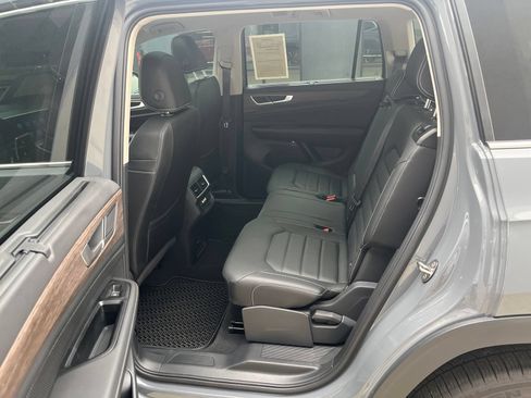 Certified 2026 Volkswagen Atlas SEL AWD/4WD image 31