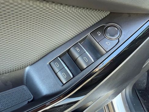 New 2026 Chevrolet Equinox RS image 23