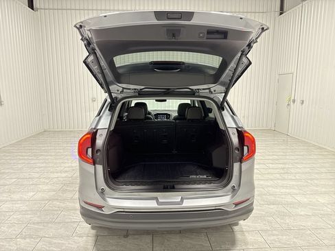 Used 2024 GMC Terrain AT4 w/ Infotainment Package II AWD/4WD image 27
