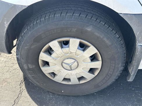Used 2022 Mercedes-Benz Sprinter 2500 image 8