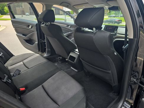 Used 2020 Honda Accord LX image 11