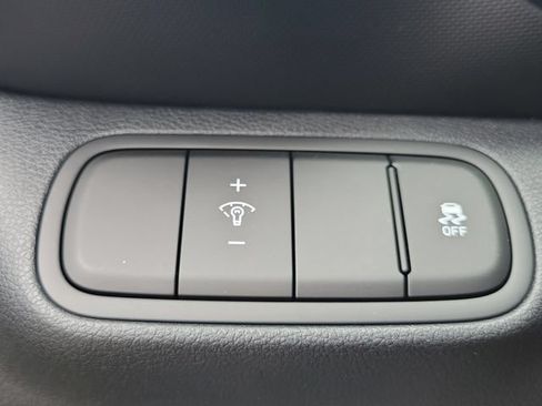 New 2026 Hyundai Venue SE FWD image 18