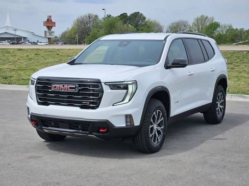 New 2026 GMC Acadia AT4 w/ Luxury Package AWD/4WD image 2