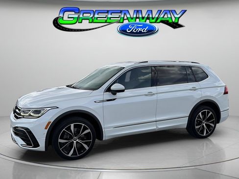 Used 2022 Volkswagen Tiguan SEL R-Line AWD/4WD image 1