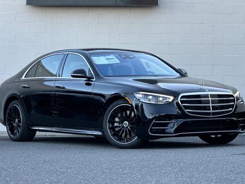 New 2026 Mercedes-Benz S 580 4MATIC Sedan image 2