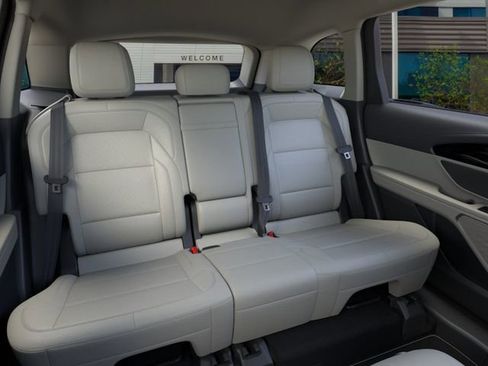 New 2026 Lincoln Nautilus Premier AWD/4WD image 12