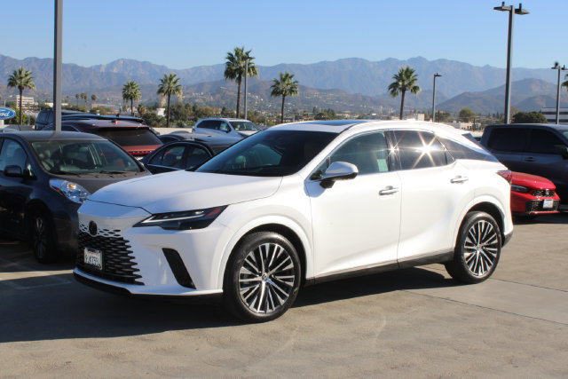 Certified 2023 Lexus RX 350 Premium Plus w/ Cold Area Package AWD/4WD image 3