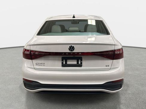 New 2026 Volkswagen Jetta SE image 6