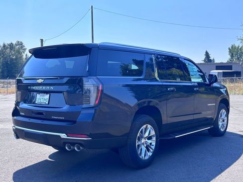New 2025 Chevrolet Suburban Premier w/ Sun And Tow Package image 20
