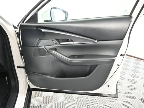 Used 2025 MAZDA CX-30 AWD 2.5 S w/ Preferred Package image 12