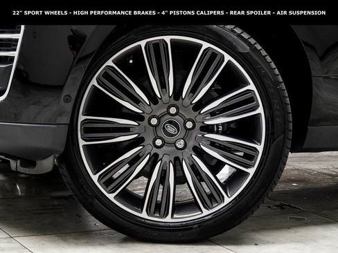 Used 2022 Land Rover Range Rover SV Autobiography Dynamic image 3