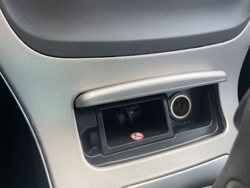 Used 2015 Nissan Sentra S image 13