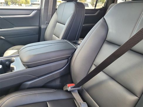 New 2026 GMC Acadia Elevation w/ Super Cruise Package image 14