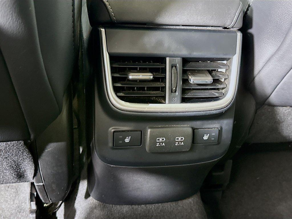 Used 2021 Subaru Outback Limited AWD/4WD image 31
