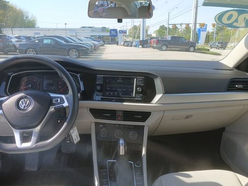 Used 2020 Volkswagen Jetta S FWD image 19