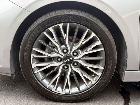 Certified 2024 Kia Forte GT-Line w/ GT-Line Premium Package FWD image 30