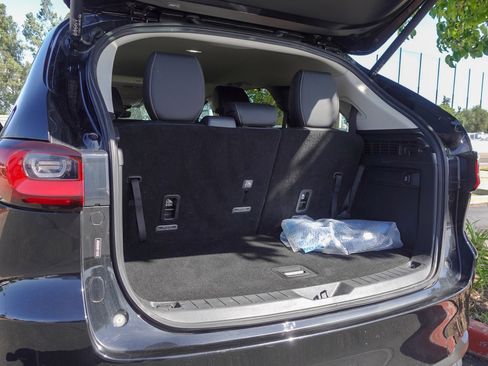 Used 2024 MAZDA CX-90 Plug-In Hybrid w/ Preferred image 25