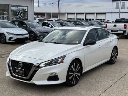 Used 2019 Nissan Altima 2.5 SR w/ SR Premium Package