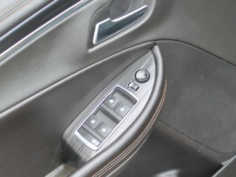 Used 2019 Chevrolet Impala Premier image 10