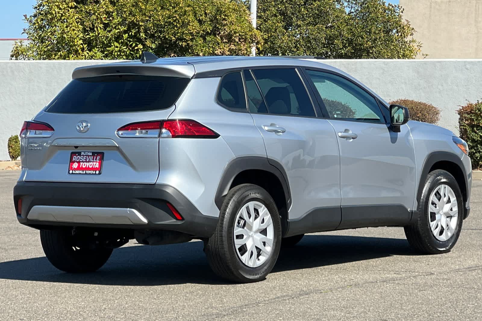 Certified 2024 Toyota Corolla Cross L FWD image 2