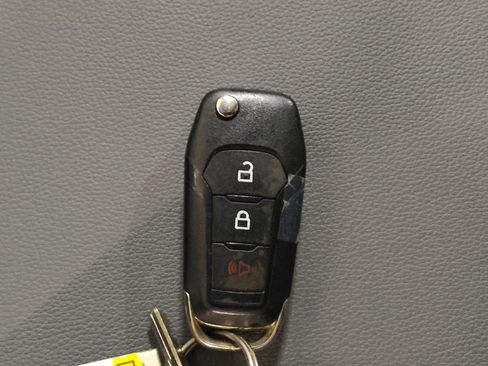 Used 2022 Ford F150 XL w/ Equipment Group 101A High AWD/4WD image 32