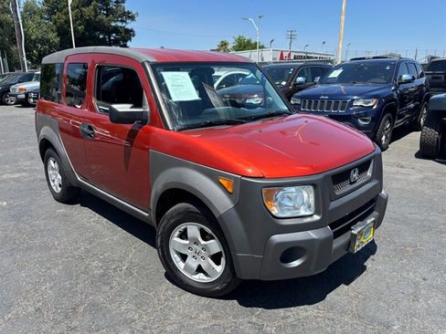 Used 2004 Honda Element EX image 2