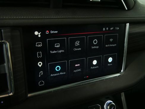 Used 2023 GMC Yukon Denali AWD/4WD image 27