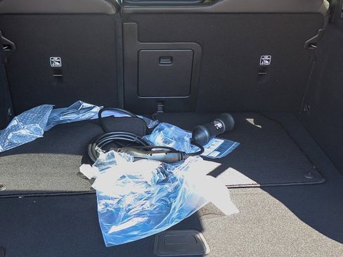 New 2025 Volvo XC60 T8 Core w/ Climate Package image 13