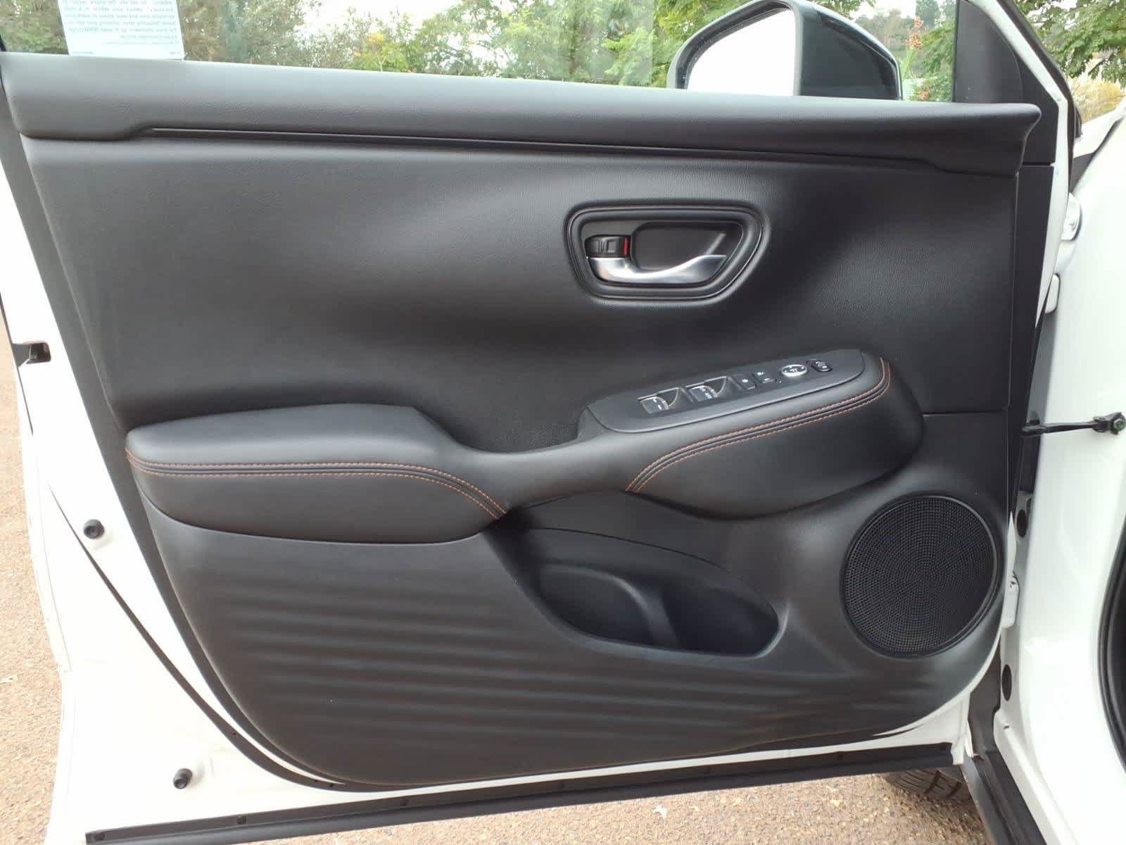 Used 2024 Honda HR-V Sport image 10