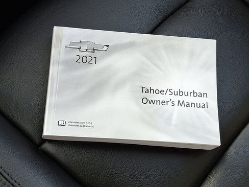 Used 2021 Chevrolet Tahoe LT w/ LT Signature Package image 26