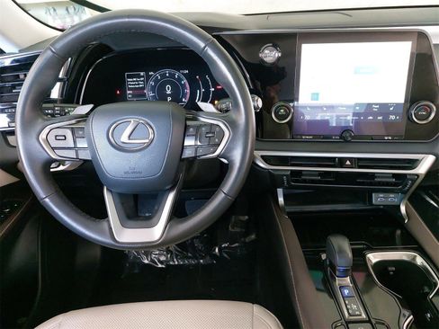 Used 2024 Lexus RX 350 FWD image 16