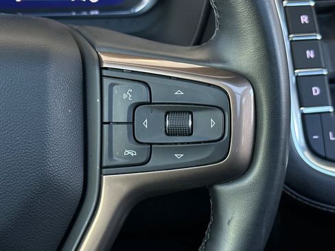 Used 2024 Chevrolet Tahoe High Country AWD/4WD image 29