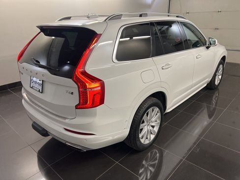 Used 2016 Volvo XC90 T6 Momentum w/ Momentum Plus Package image 6