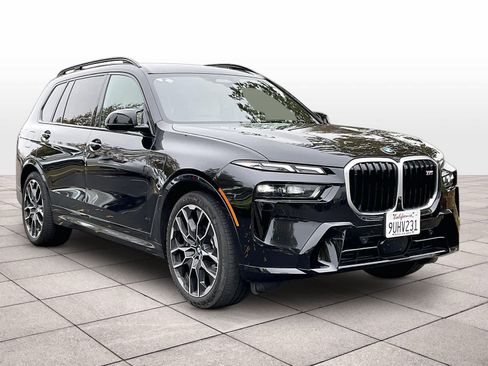 Used 2025 BMW X7 M60i image 2
