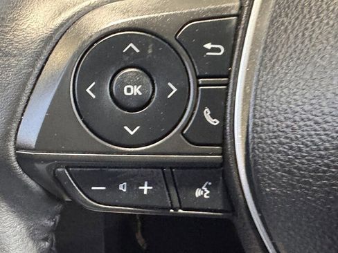 Used 2022 Toyota Corolla SE image 26